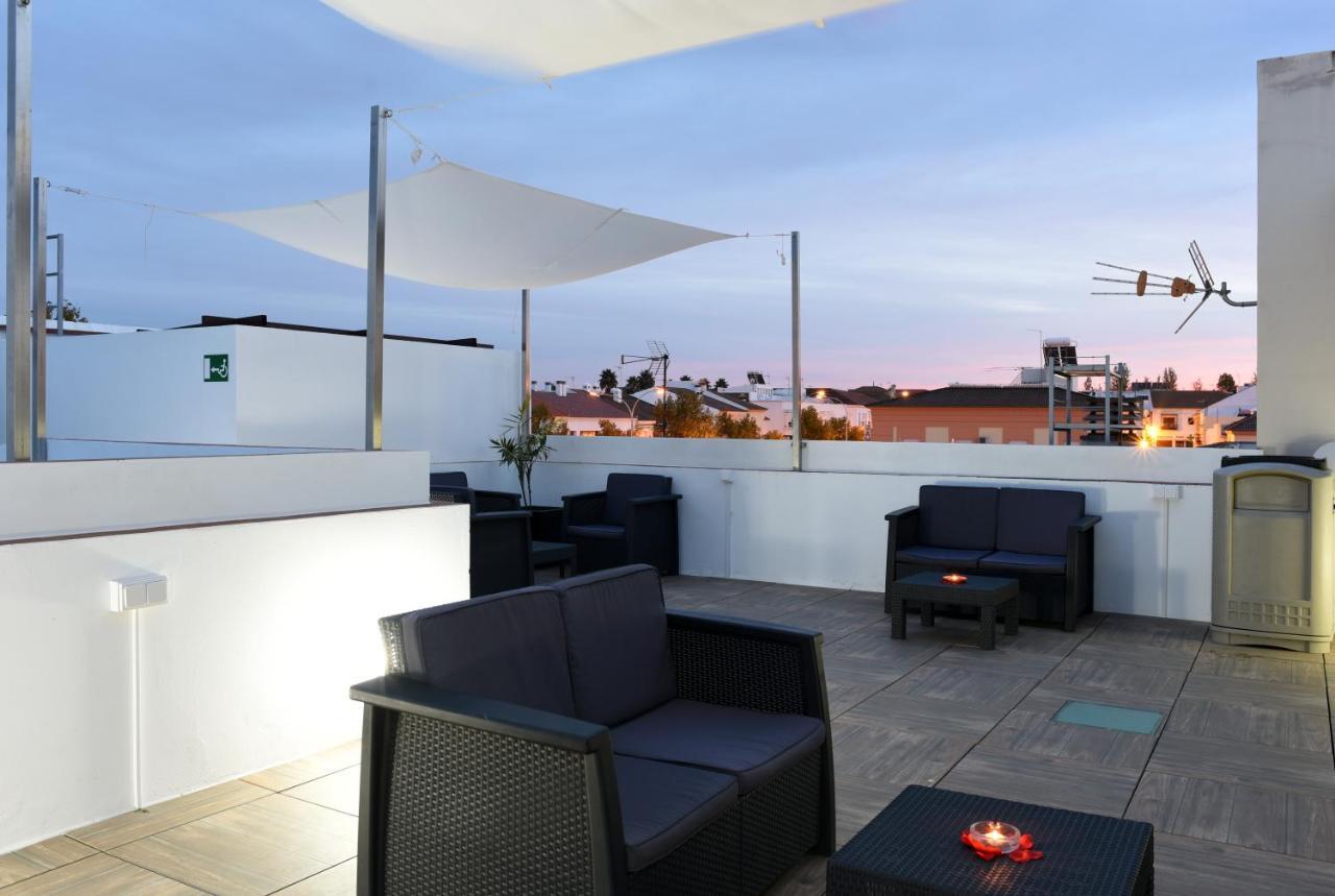Hostal Boutique El Patio Lepe Exterior photo